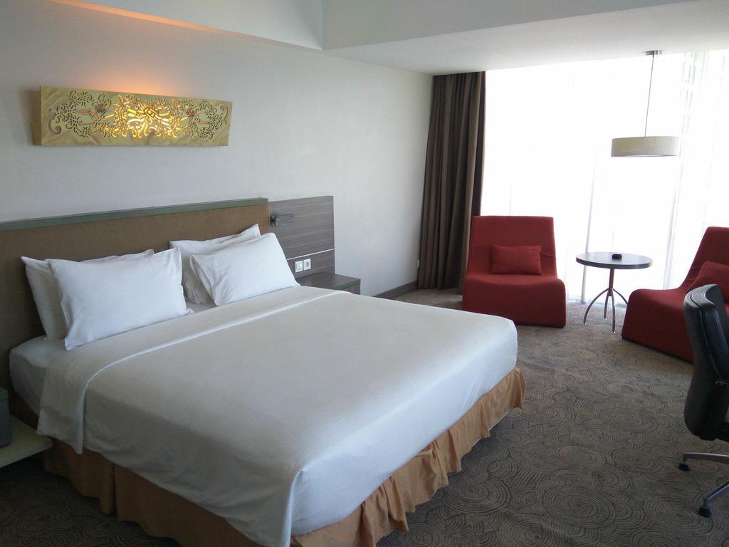Swiss-Belhotel Balikpapan Εξωτερικό φωτογραφία